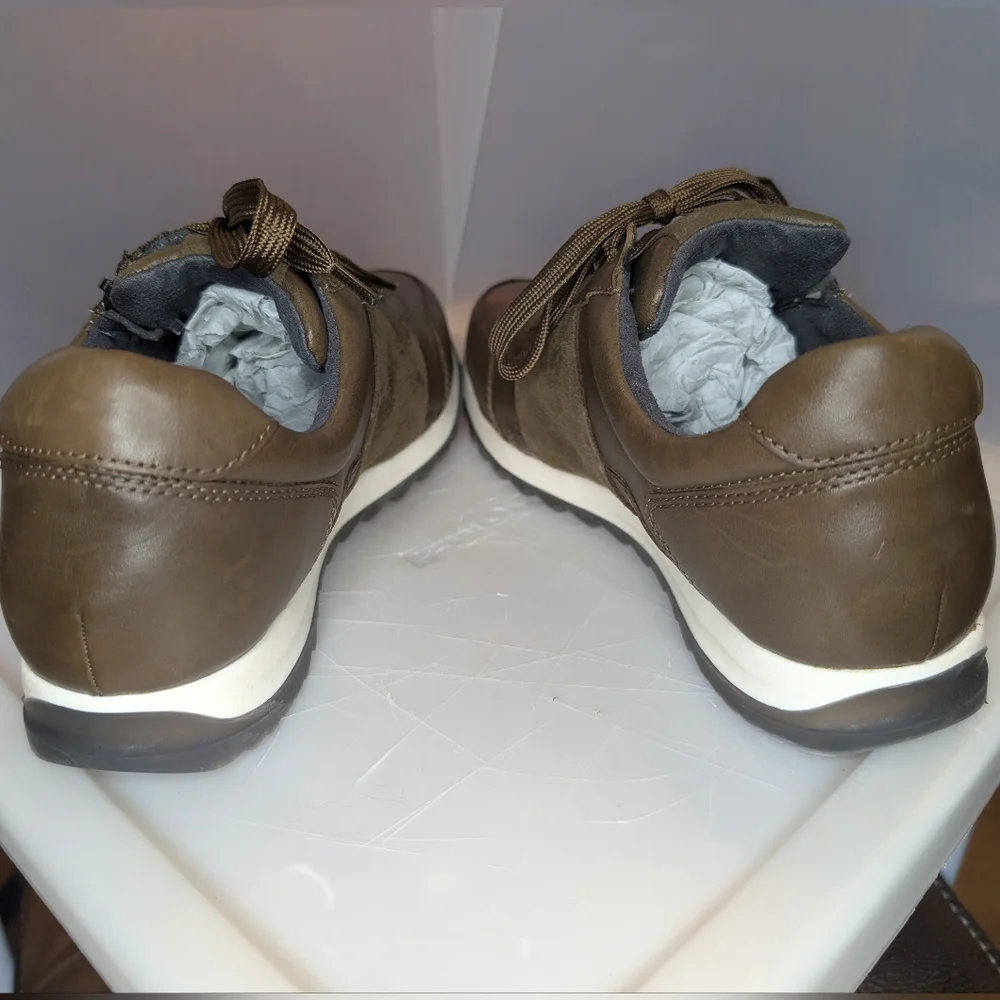Men's‎ Brown Leather Sneakers